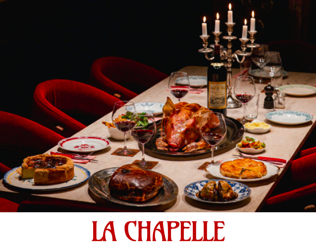 Une magnifique table en pierre de 12 personnes. Elle est pensée pour les banquets de grande qualité avec un menu sur mesure et une présentation des plats par le chef. Totalement isolée cette pièce confère une expérience unique – une sorte de sanctuaire pour bon vivant. Des cigares sont aussi disponible à l’achat.